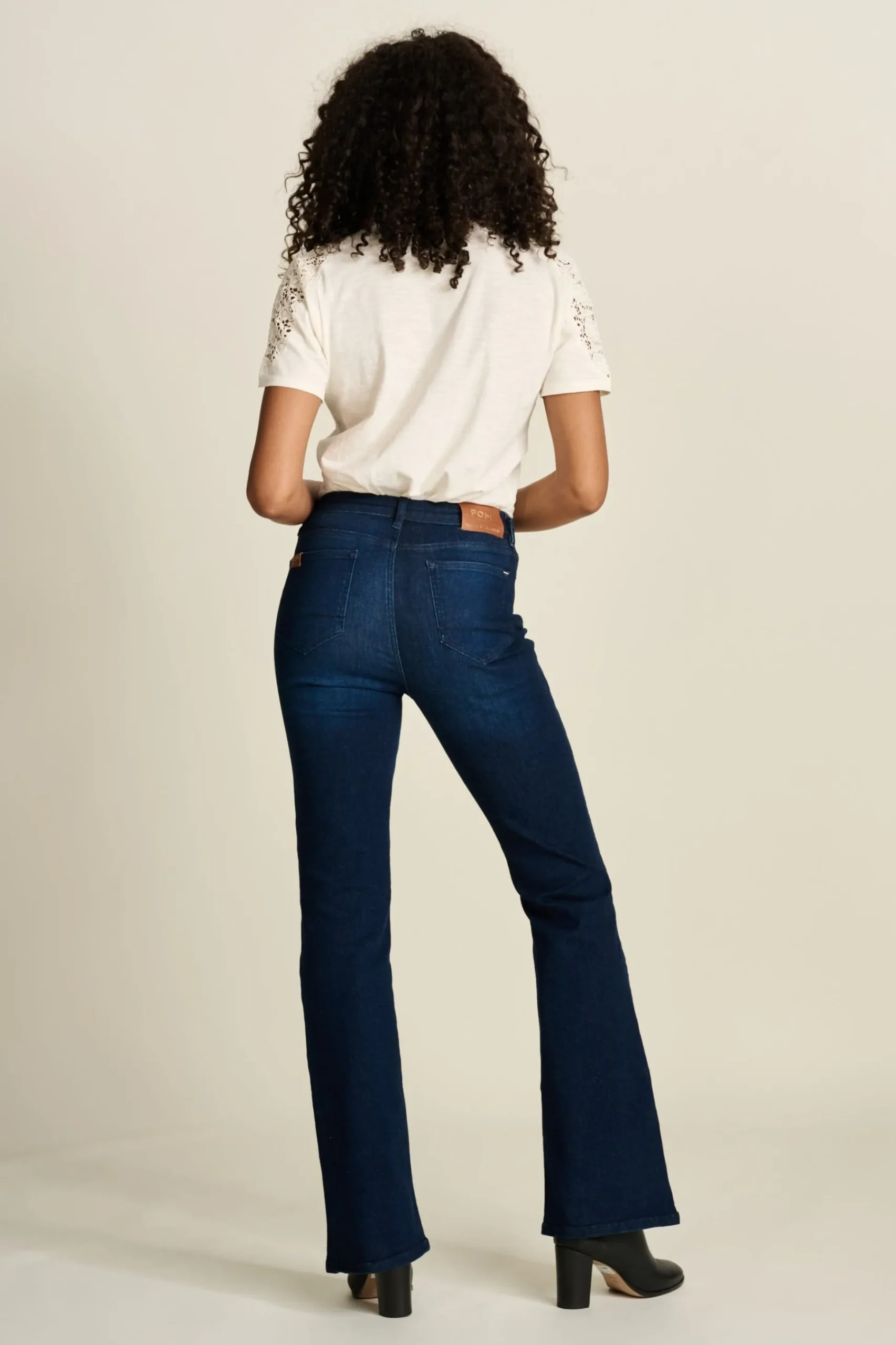 Jeans|Broeken>POM Amsterdam JEANS Esmee Flare Dark Blue