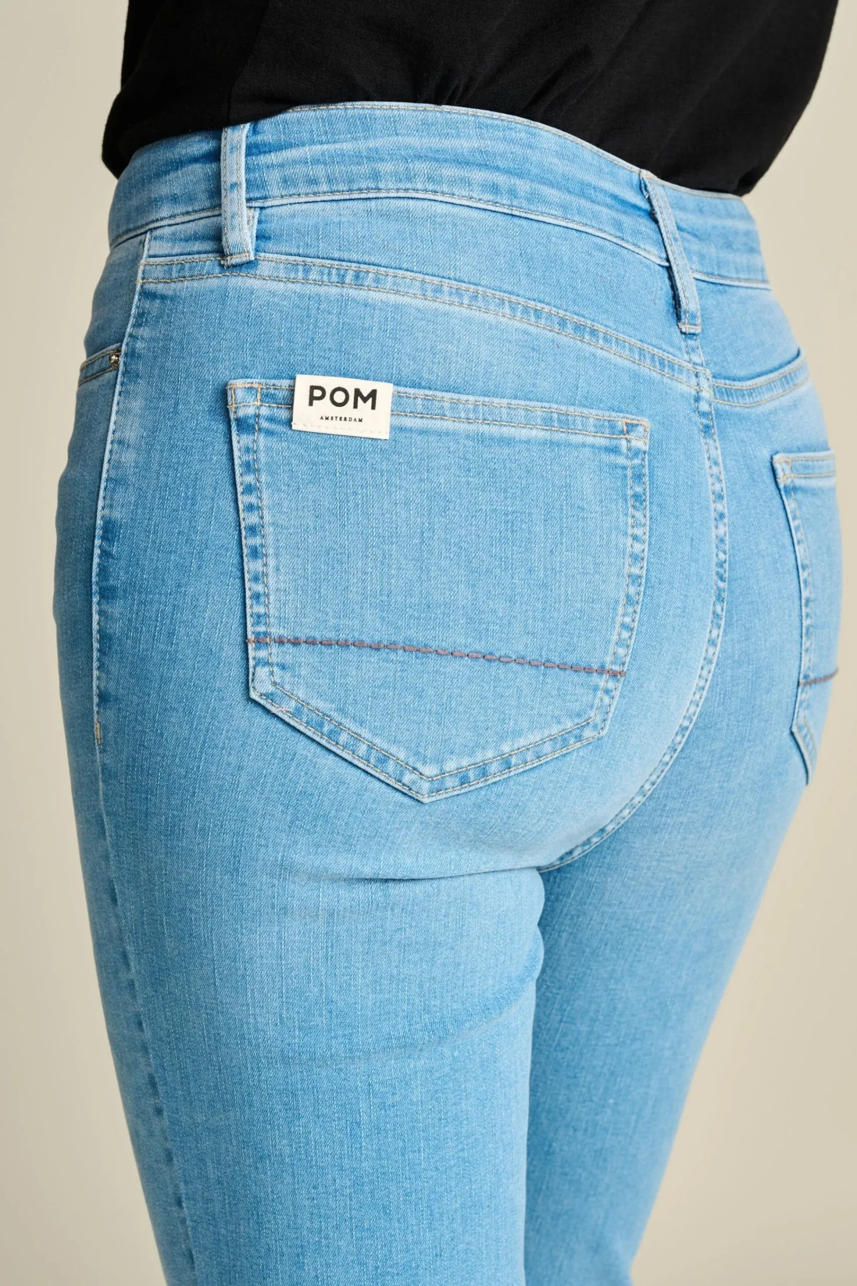Jeans|Broeken>POM Amsterdam JEANS Esmee Flare Light Blue