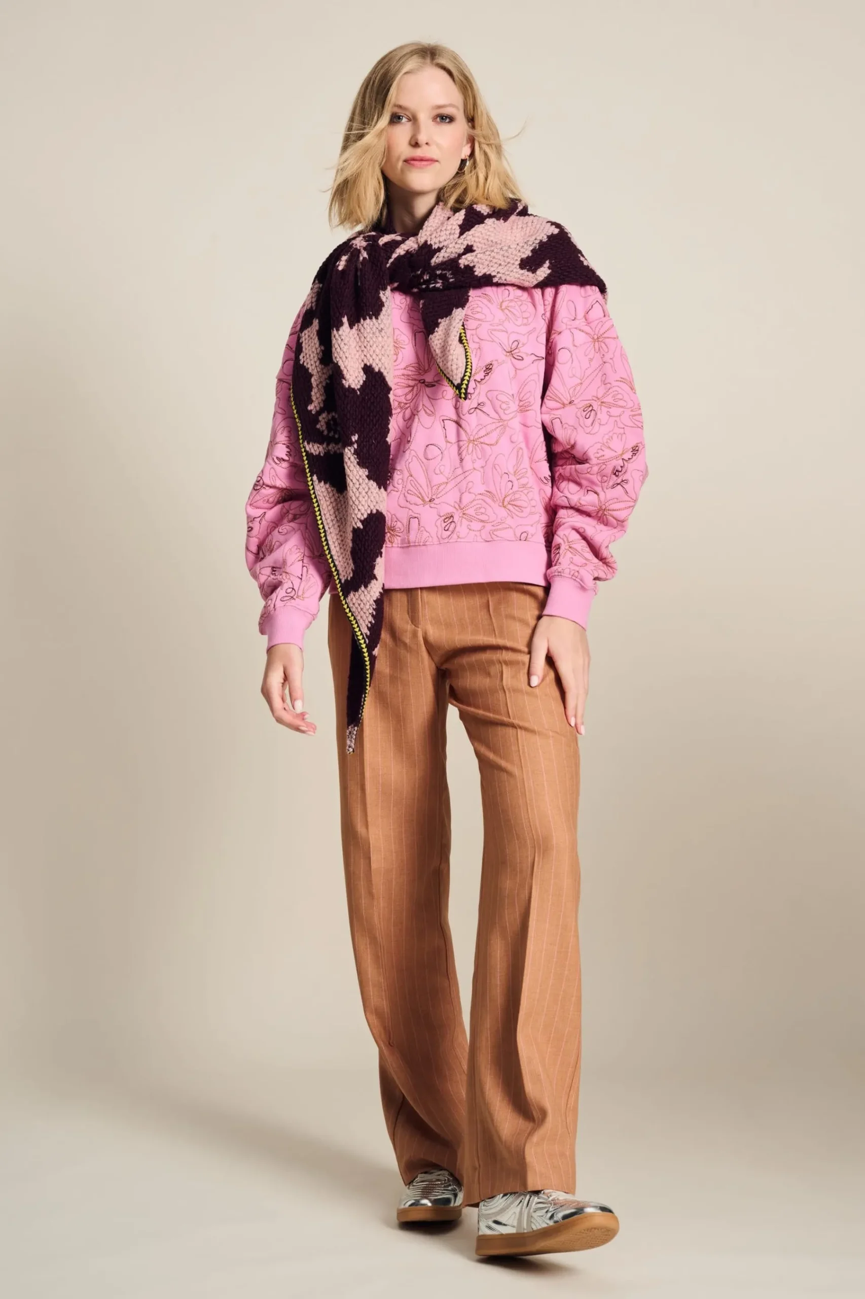 Sjaals>POM Amsterdam SJAAL Camo Red Pink