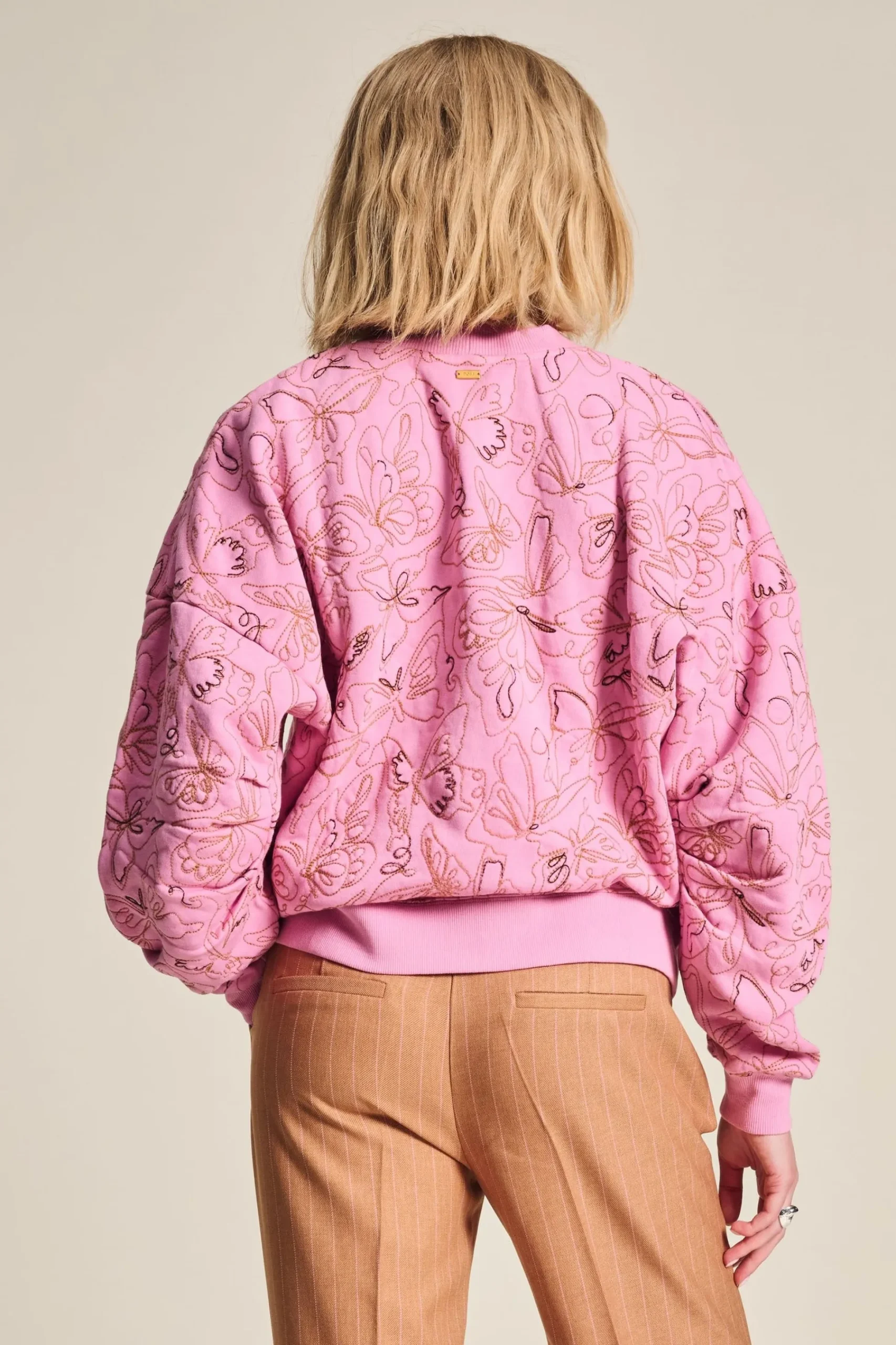 Truien & Vesten>POM Amsterdam SWEATER Butterfly Rose Pink